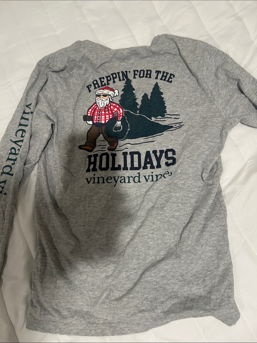 Vineyard Vines Gray Holiday Graphic Long-Sleeve Tee with Red & Green Accents